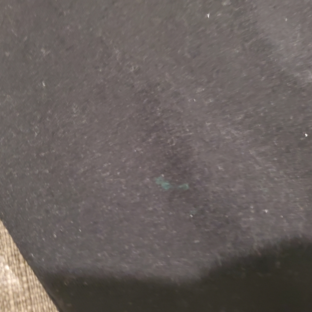 Fabletics Capris - image 2